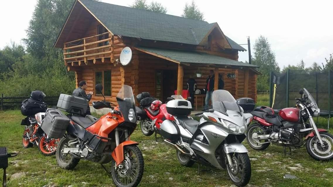 Musketeers Cabin Porumbacu de Sus Ngoại thất bức ảnh
